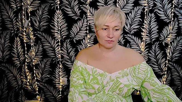 Snapshot of Olivia_playful chatting on March 2025 12:28:02 PM Olivia playful online show from March 2025 12:28:02 PM