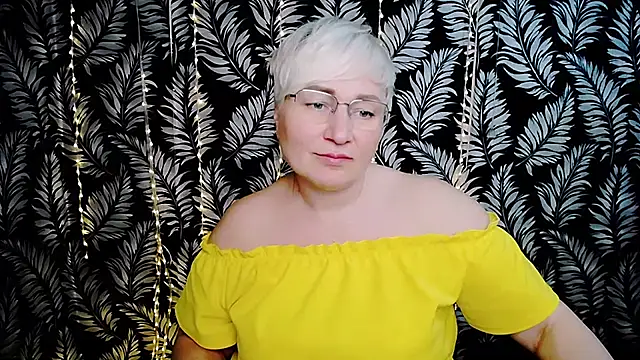 Olivia playful online show from May 2026 02:45:01 PM