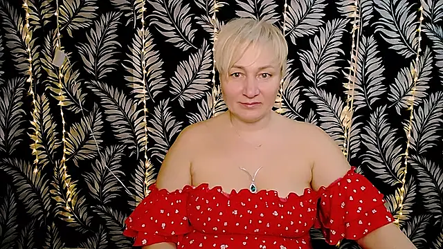 Snapshot of Olivia_playful chatting on March 2025 12:19:02 PM Olivia playful online show from March 2025 12:19:02 PM