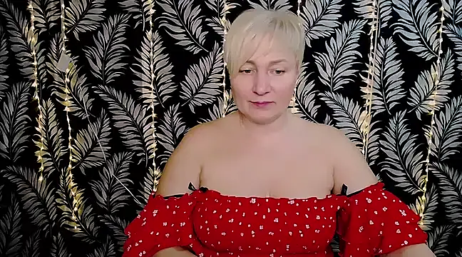 Snapshot of Olivia_playful chatting on February 2025 03:37:02 PM Olivia playful online show from February 2025 03:37:02 PM