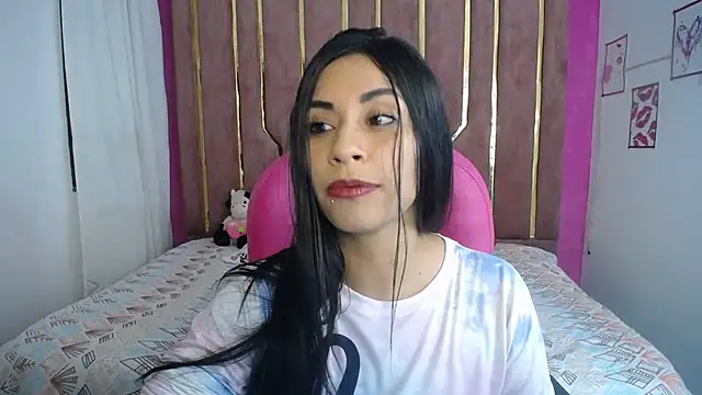 Snapshot of Chanel-24 chatting on January 2025 02:02:01 AM Chanel-24 online show from January 2025 02:02:01 AM
