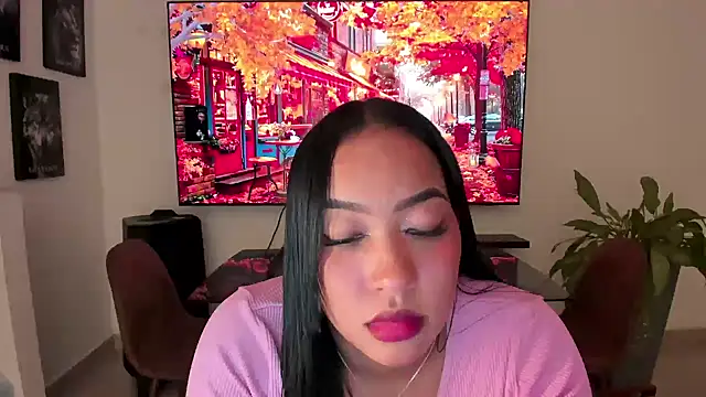 brunetenikole02 online show from October 2025 01:49:01 AM