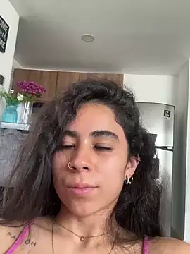 Snapshot of cata_batnati chatting on February 2025 08:42:02 PM cata batnati online show from February 2025 08:42:02 PM