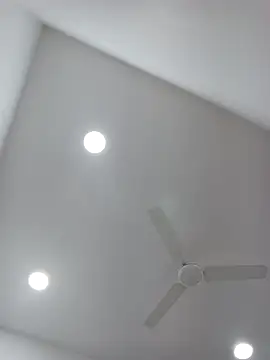 Lent Medium online show from November 2025 10:19:02 AM