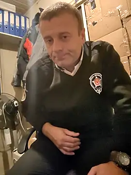 muscularsexy online show from November 2025 02:37:01 AM