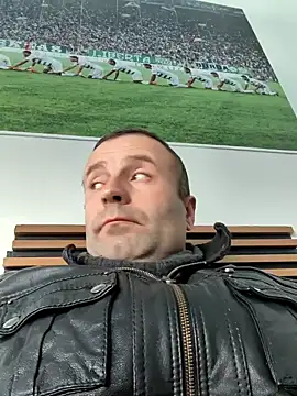 muscularsexy online show from December 2024 01:13:01 PM