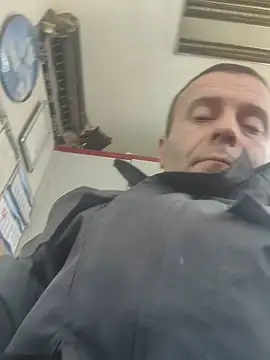 muscularsexy online show from April 2026 10:54:01 AM