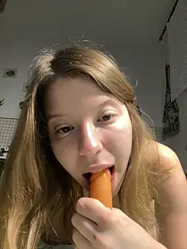 kimczii online show from April 2026 05:20:02 AM