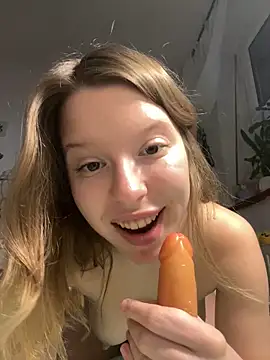 kimczii online show from March 2026 11:58:02 AM