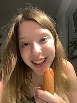 kimczii online show from June 2026 10:48:01 AM