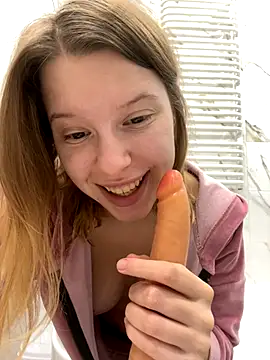 kimczii online show from December 2025 01:59:02 PM