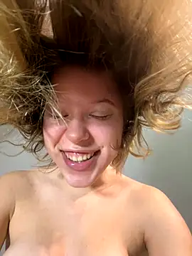 kimczii online show from November 2025 07:22:02 AM