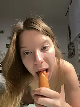 kimczii online show from May 2026 06:21:02 AM