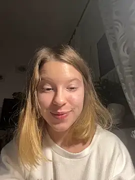 kimczii online show from December 2025 08:53:02 PM