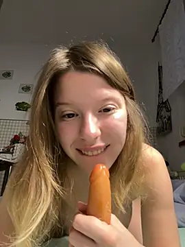 kimczii online show from April 2026 06:20:02 AM