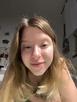kimczii online show from May 2026 06:11:02 AM