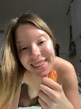 kimczii online show from May 2026 06:15:02 AM
