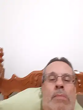 Snapshot of luiz303030 chatting on November 2025 10:03:02 PM luiz303030 online show from November 2025 10:03:02 PM