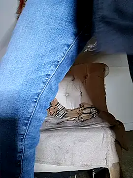 eddouxxx78 online show from November 2025 04:34:01 PM