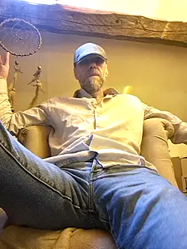 eddouxxx78 online show from April 2026 01:06:02 PM