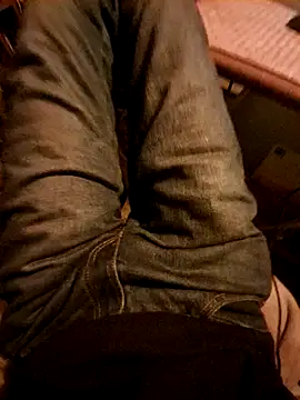 eddouxxx78 online show from December 2025 06:54:02 PM