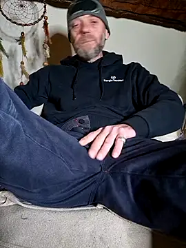 eddouxxx78 online show from November 2025 05:05:02 PM