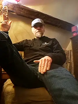 eddouxxx78 online show from April 2026 07:59:02 AM