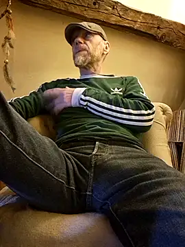 eddouxxx78 online show from April 2026 09:22:02 AM