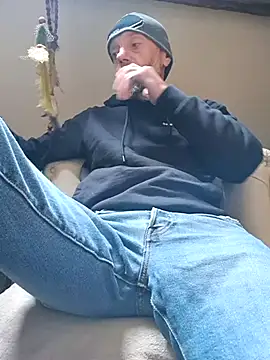 eddouxxx78 online show from September 2025 12:11:02 PM