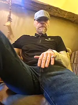 eddouxxx78 online show from May 2026 11:36:02 AM