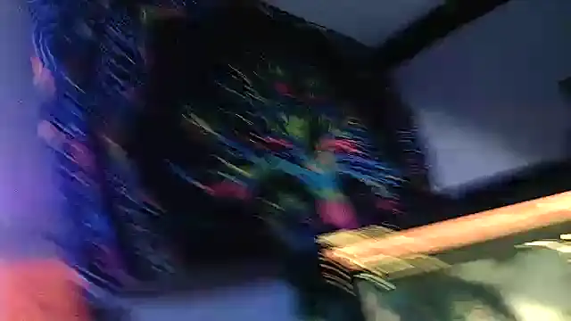 Snapshot of Youngtimer_1997 chatting on November 2025 05:40:02 AM Youngtimer 1997 online show from November 2025 05:40:02 AM