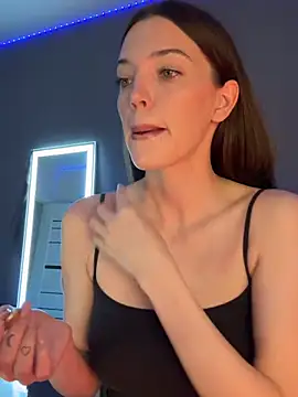 julia fly online show from March 2025 07:26:01 AM