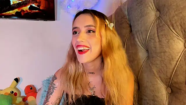 Sabrina Cole online show from December 2025 03:51:02 AM