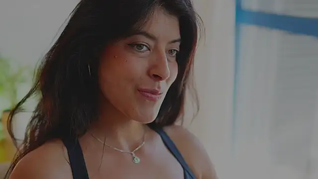 anabelcurvy online show from November 2025 02:42:01 PM