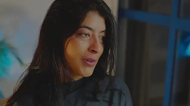 anabelcurvy online show from November 2025 07:07:01 PM