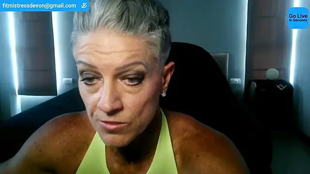 Snapshot of Devon2020 chatting on July 2026 08:58:01 AM Devon2020 online show from July 2026 08:58:01 AM