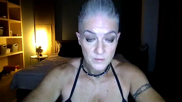 Snapshot of Devon2020 chatting on November 2025 11:35:02 AM Devon2020 online show from November 2025 11:35:02 AM