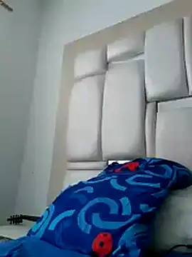 Criistianprado19cm online show from November 2025 09:37:01 PM
