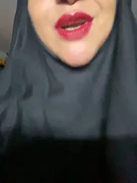 Snapshot of Jameela chatting on March 2025 10:51:01 PM Jameela online show from March 2025 10:51:01 PM