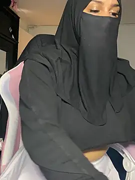 Snapshot of Jameela chatting on February 2025 07:56:02 PM Jameela online show from February 2025 07:56:02 PM