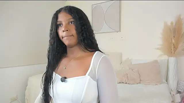 ZOEGARNER01 online show from March 2026 06:41:01 PM