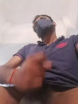 Snapshot of Itsdesi_boy chatting on February 2026 04:09:01 AM Itsdesi boy online show from February 2026 04:09:01 AM