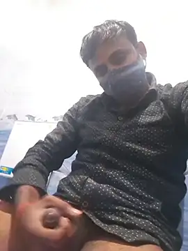 Snapshot of Itsdesi_boy chatting on February 2026 12:59:01 PM Itsdesi boy online show from February 2026 12:59:01 PM