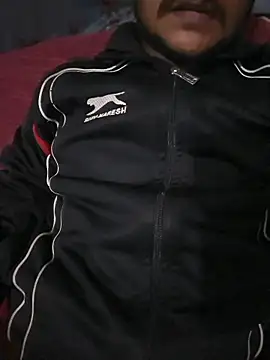 Snapshot of Itsdesi_boy chatting on January 2026 04:03:02 PM Itsdesi boy online show from January 2026 04:03:02 PM