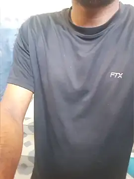 Snapshot of Itsdesi_boy chatting on April 2026 01:01:01 AM Itsdesi boy online show from April 2026 01:01:01 AM