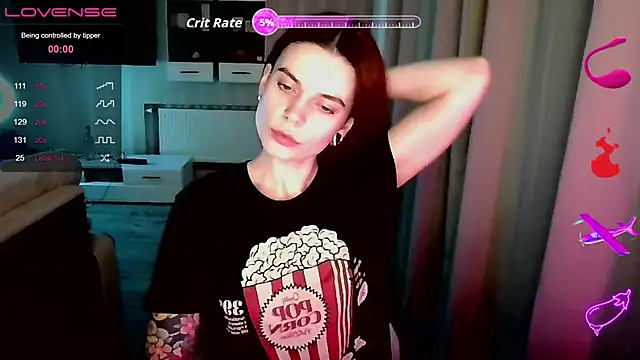 RinaDevil online show from November 2025 01:33:01 PM