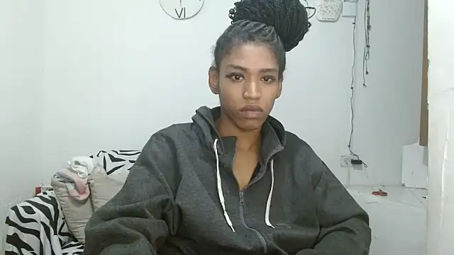 Snapshot of angelamarie1 chatting on May 2026 04:43:02 AM angelamarie1 online show from May 2026 04:43:02 AM