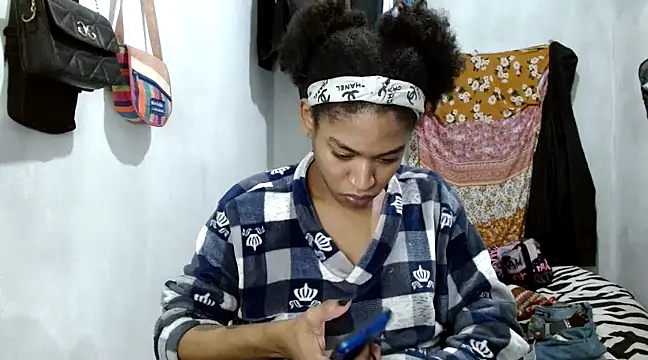 Snapshot of angelamarie1 chatting on March 2025 08:21:02 AM angelamarie1 online show from March 2025 08:21:02 AM