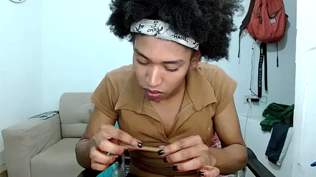 angelamarie1 online show from November 2025 11:05:02 PM