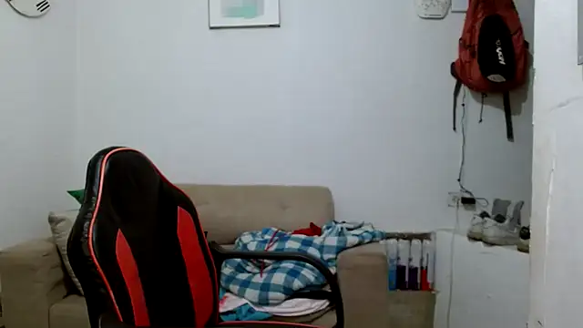 angelamarie1 online show from February 2026 12:17:01 PM